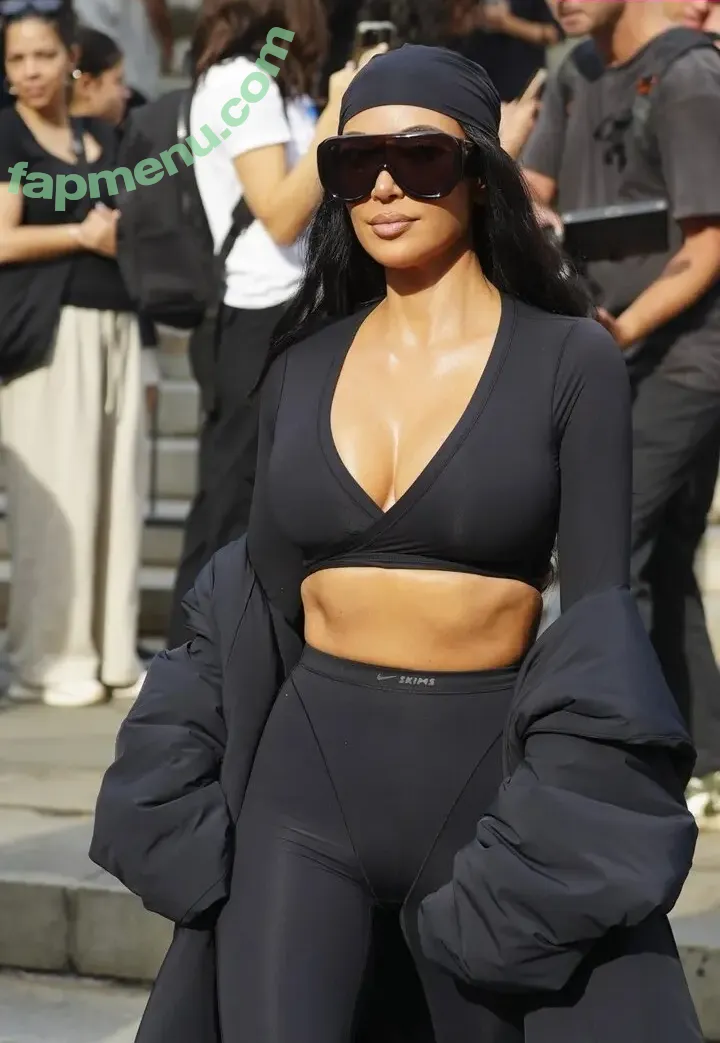 Kim Kardashian nude photo #0208 (kimkadarshian / kimkardashian)
