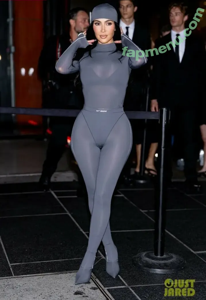 Kim Kardashian nude photo #0255 (kimkadarshian / kimkardashian)