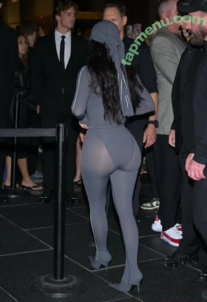 Kim Kardashian nude photo #0264 (kimkadarshian / kimkardashian)