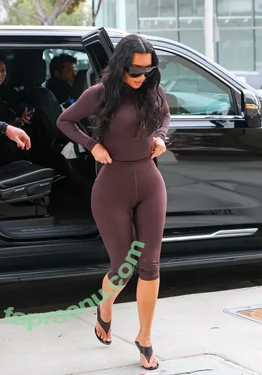 Kim Kardashian nude photo #0272 (kimkadarshian / kimkardashian)