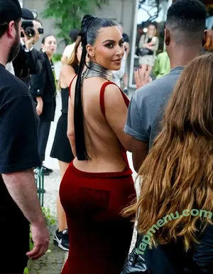 Kim Kardashian / KimKardashian nude photo #1164