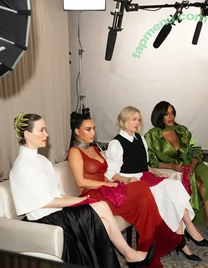 Kim Kardashian / kimkadarshian / kimkardashian nude photo #1238