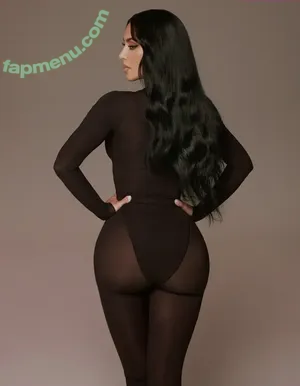 Kim Kardashian / kimkadarshian / kimkardashian nude photo #1365