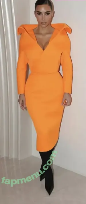 Kim Kardashian / kimkadarshian / kimkardashian nude photo #1376