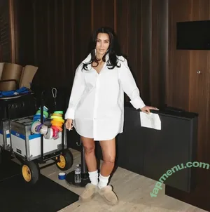 Kim Kardashian / KimKardashian nude photo #1404