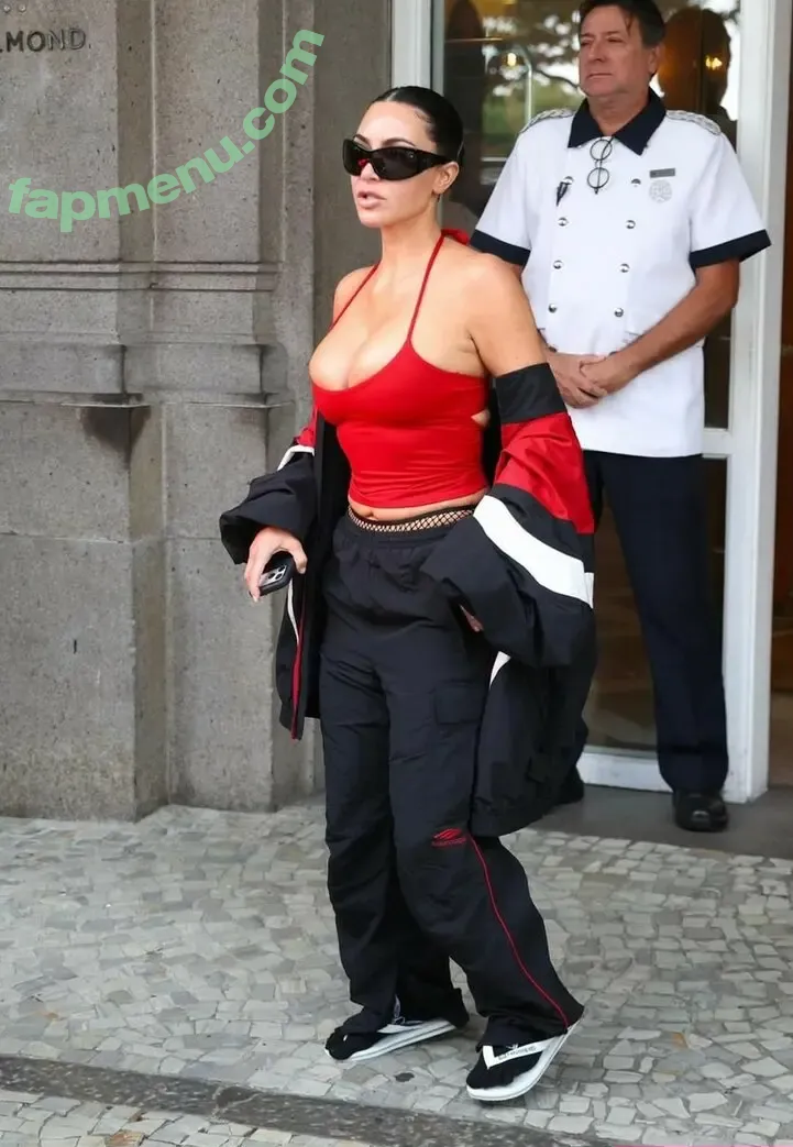 Kim Kardashian nude photo #1199 (kimkadarshian / kimkardashian)