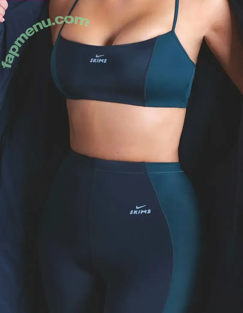 Kim Kardashian nude photo #1208 (kimkadarshian / kimkardashian)