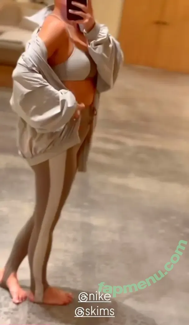 Kim Kardashian nude photo #1243 (kimkadarshian / kimkardashian)