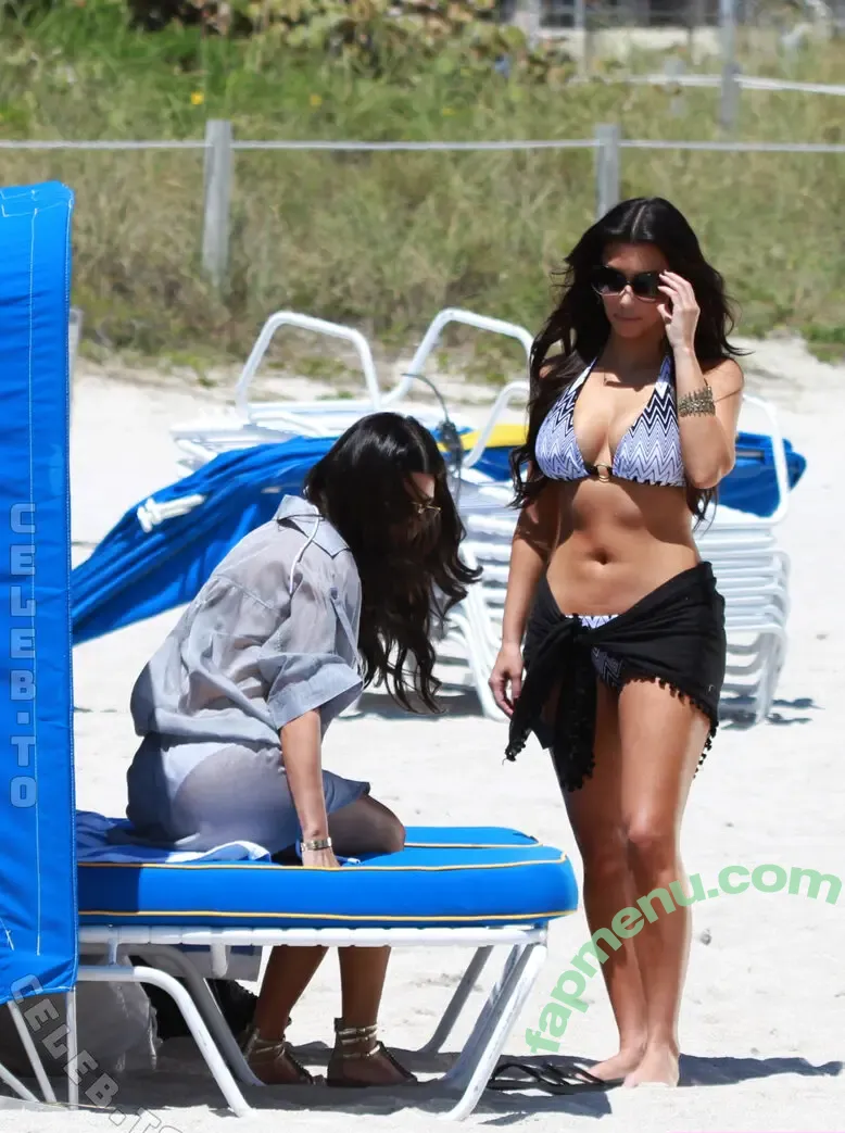 Kim Kardashian nude photo #1421 (KimKardashian / kimkadarshian)