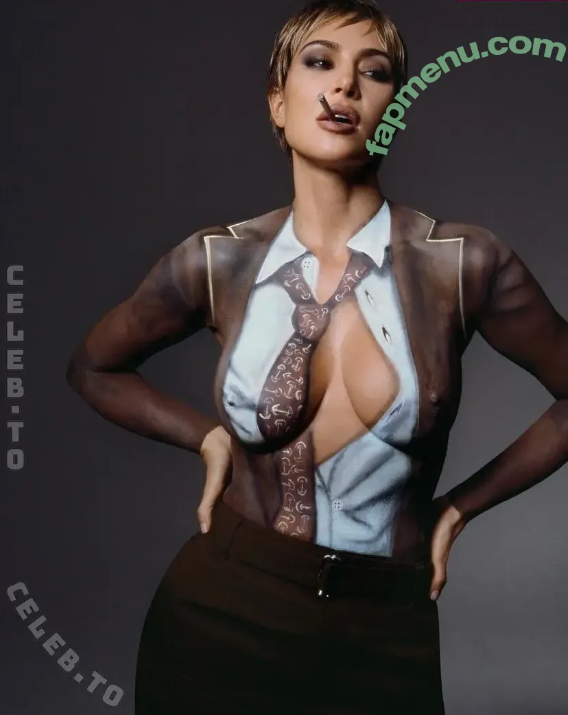 Kim Kardashian nude photo #1431 (KimKardashian)