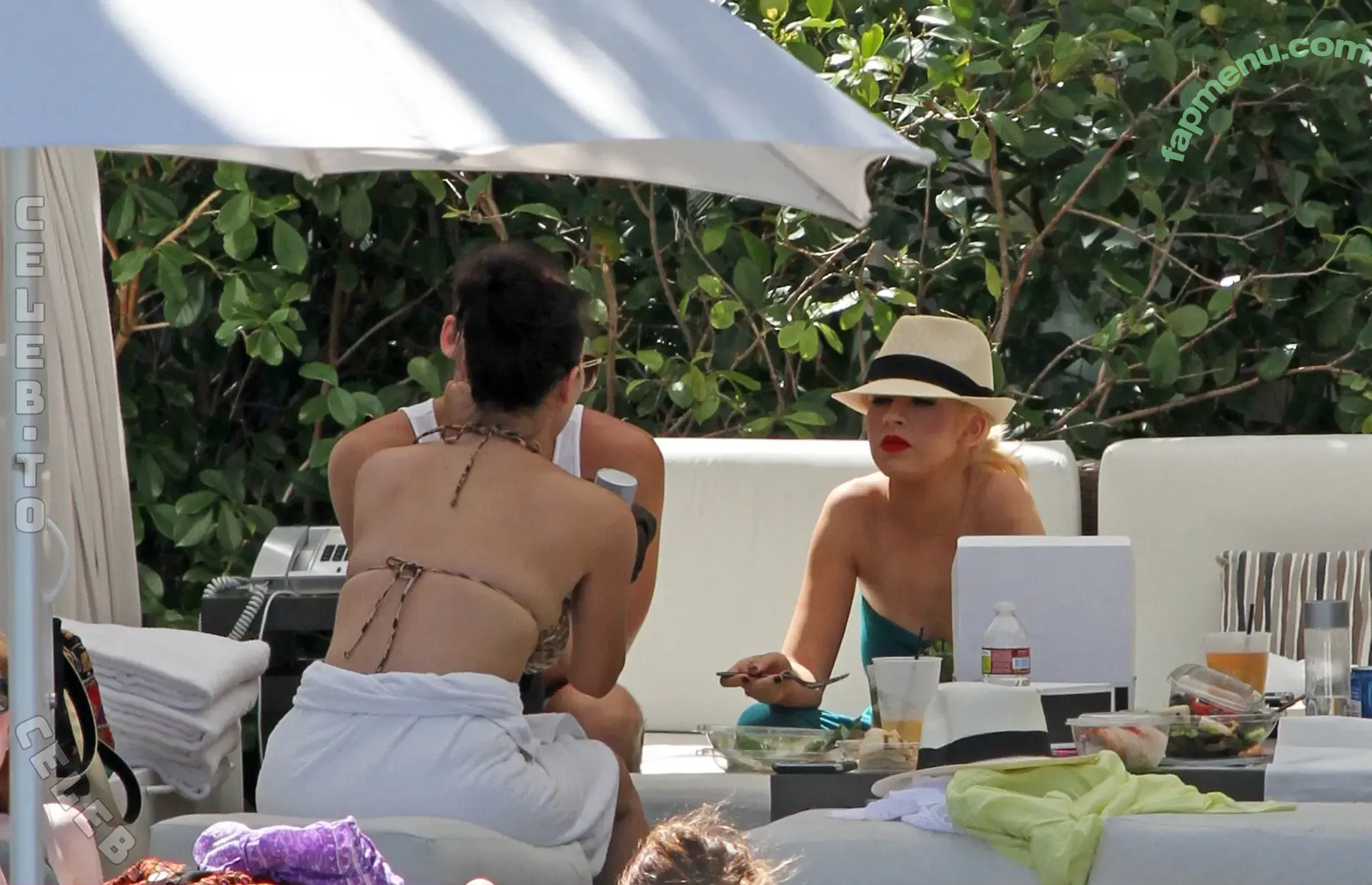 Kim Kardashian nude photo #1443 (KimKardashian)