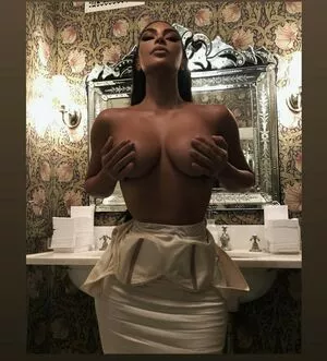 Kim Kardashian / KimKardashian / kimkadarshian nude photo #4458