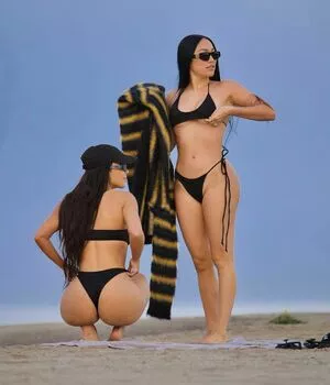 Kim Kardashian / KimKardashian / kimkadarshian nude photo #4629