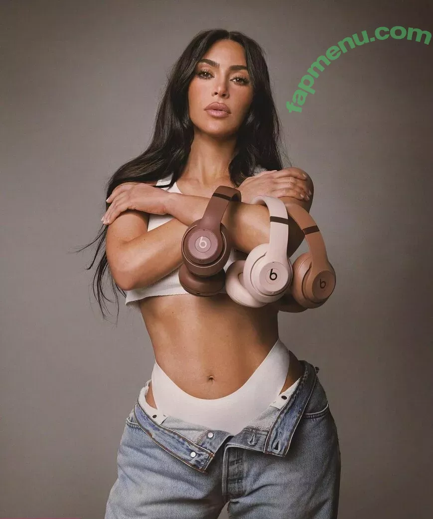 Kim Kardashian nude photo #4195 (KimKardashian / kimkadarshian)