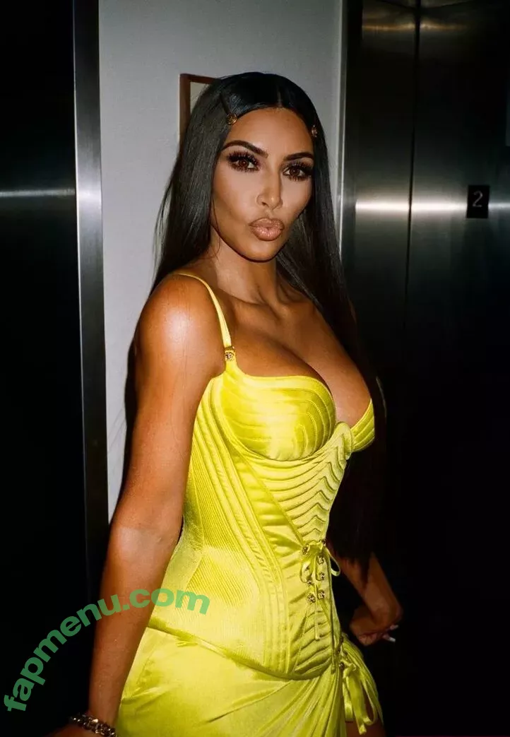 Kim Kardashian nude photo #4299 (KimKardashian / kimkadarshian)