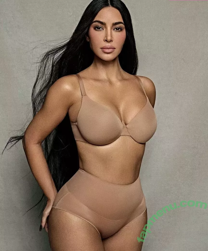 Kim Kardashian nude photo #4309 (KimKardashian / kimkadarshian)