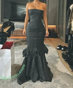 Kim Kardashian / KimKardashian / kim_kardashian nude photo #5394