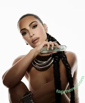 Kim Kardashian / KimKardashian / kim_kardashian nude photo #5407