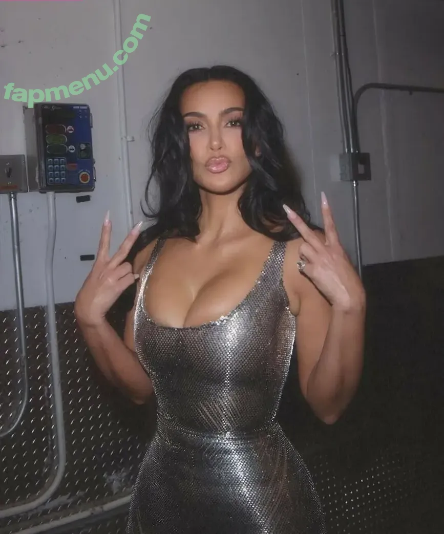 Kim Kardashian nude photo #5253 (KimKardashian / kim_kardashian)