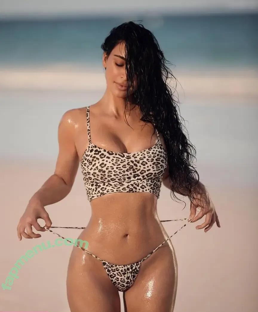 Kim Kardashian nude photo #5355 (KimKardashian / kim_kardashian)
