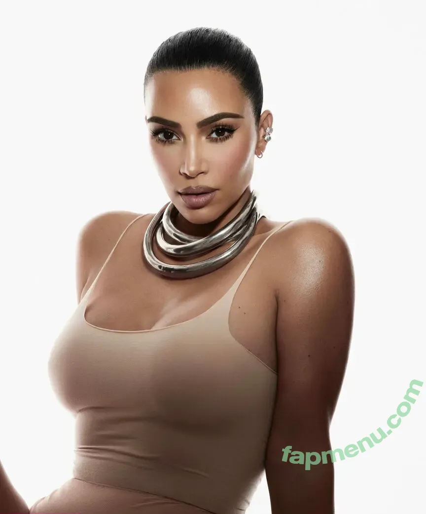 Kim Kardashian nude photo #5405 (KimKardashian / kim_kardashian)