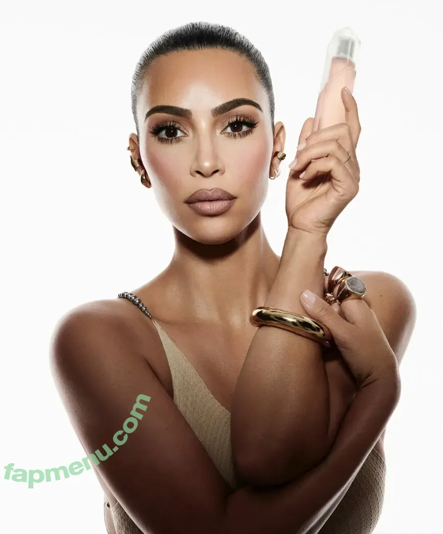 Kim Kardashian nude photo #5410 (KimKardashian / kim_kardashian)
