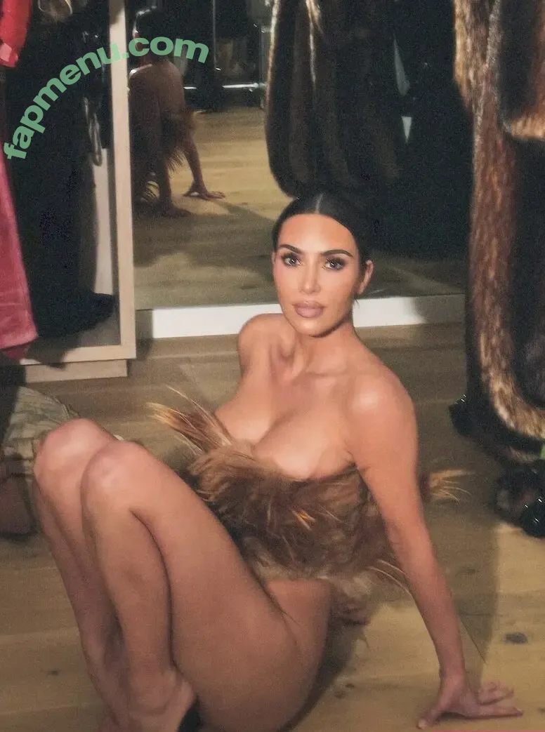 Kim Kardashian nude photo #5596 (KimKardashian / kim_kardashian)