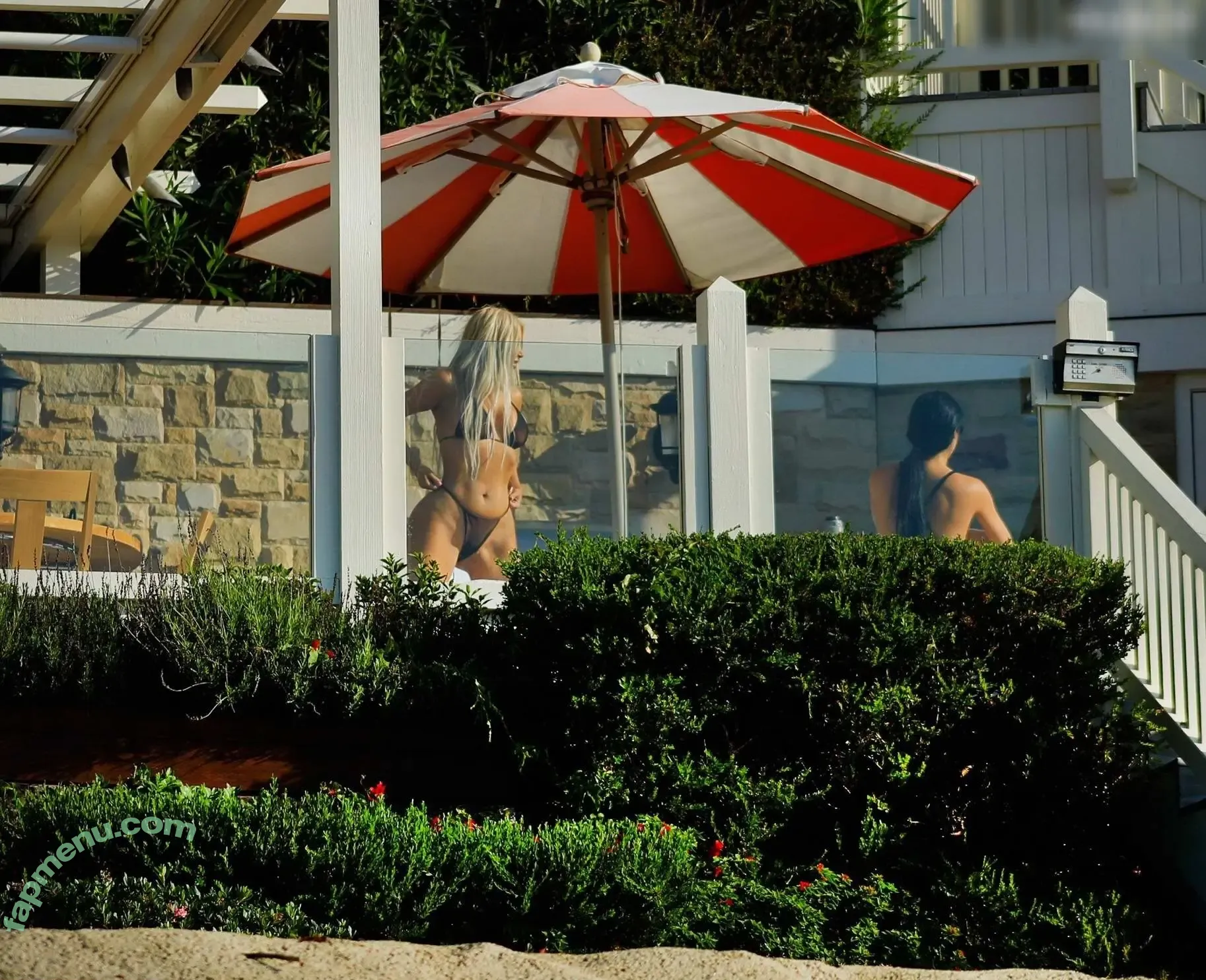 Kim Kardashian nude photo #5655 (KimKardashian / kimkadarshian)