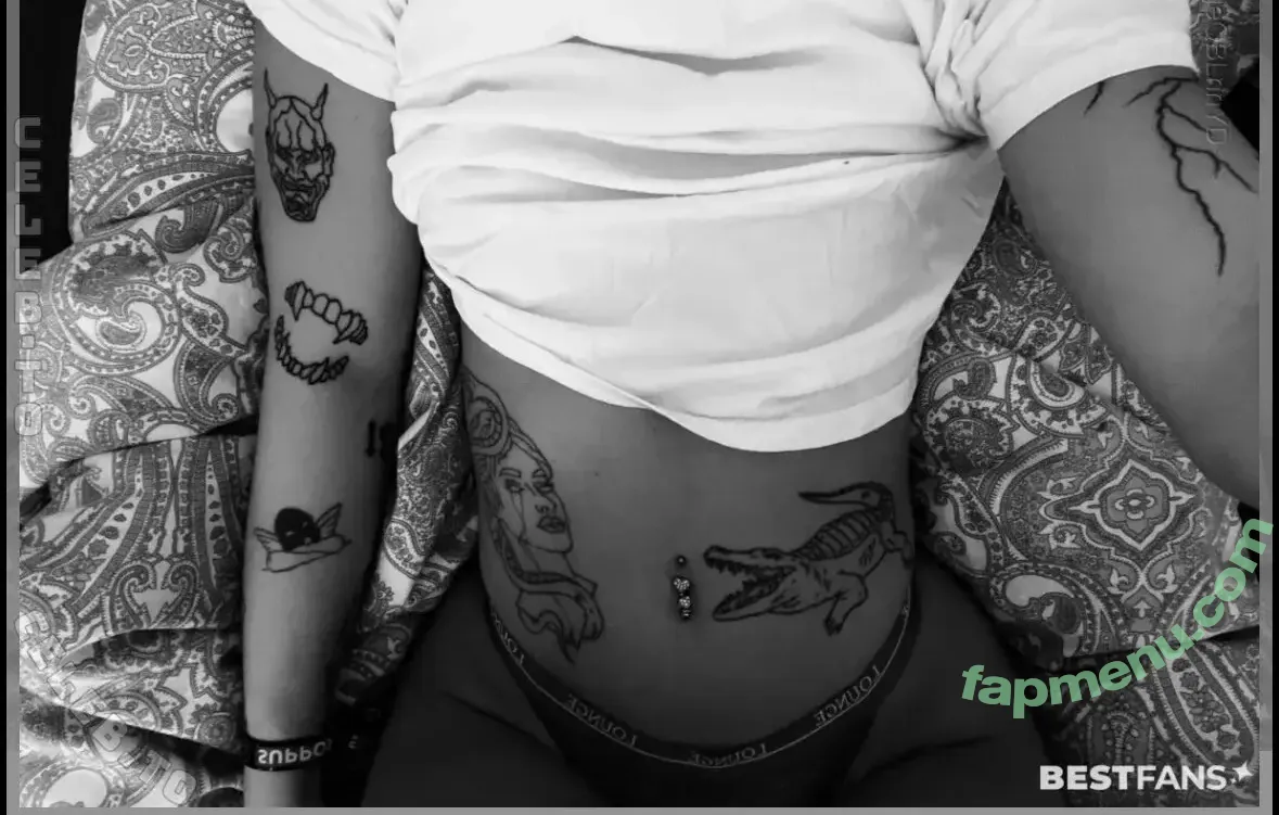 Kim.Lxv nude photo #0032 (kim_vanessa00 / kimlxv)