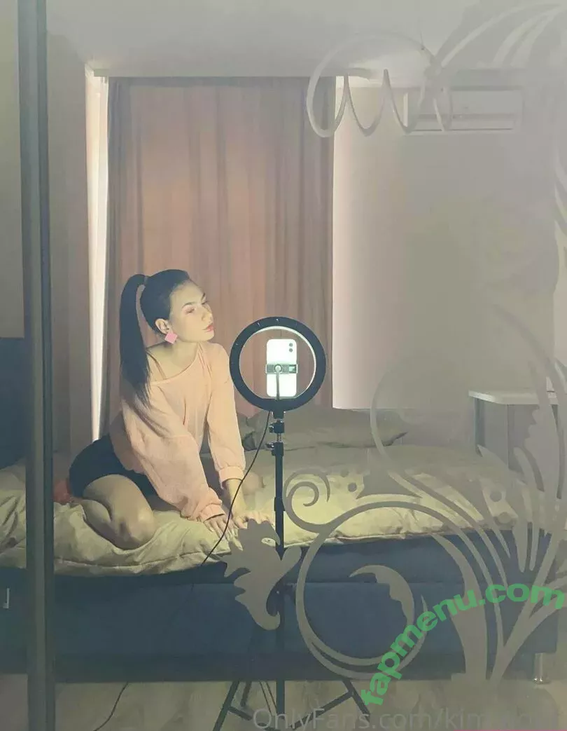 Kim Moor nude photo #0070 (_HornyBaby_ / kim_moor / kimberlinajm)