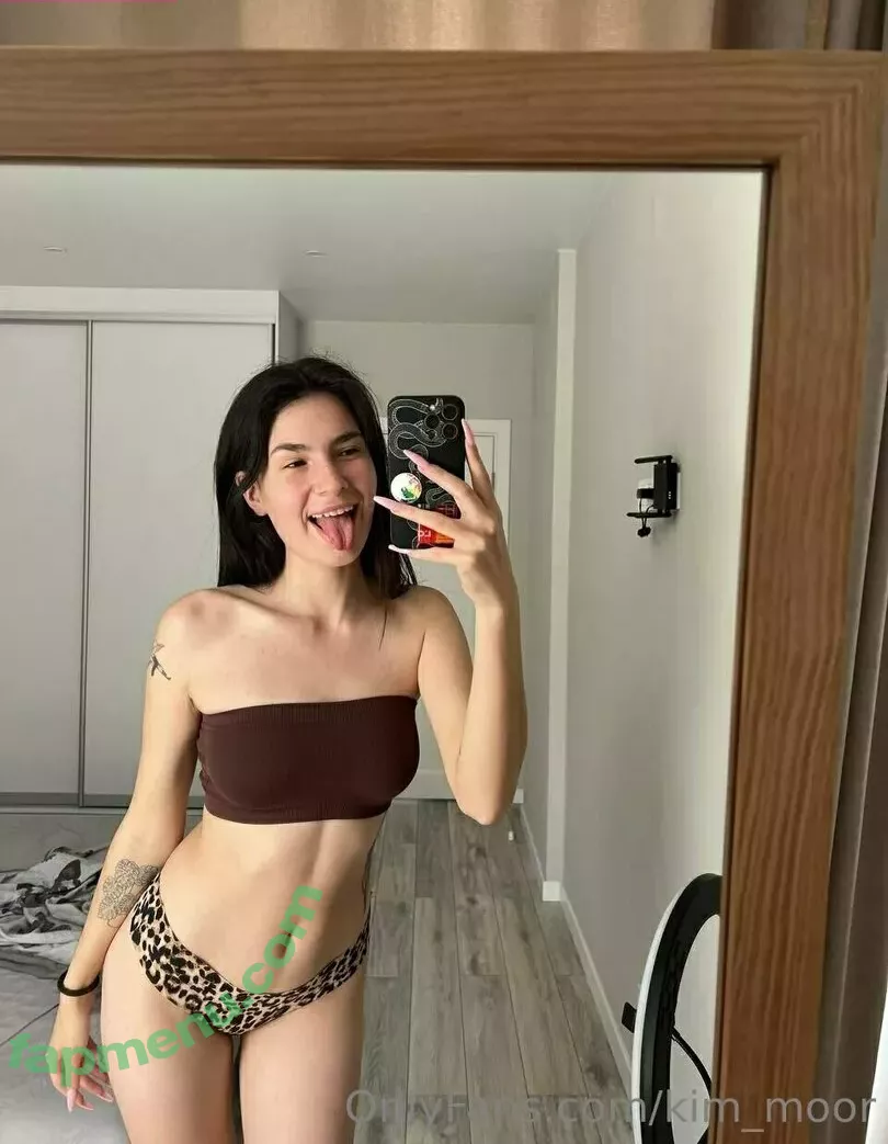 Kim Moor nude photo #0135 (_HornyBaby_ / kim_moor / kimberlinajm)