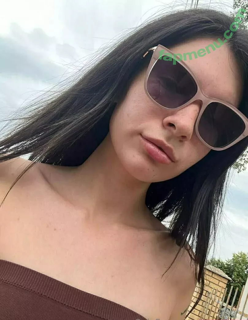 Kim Moor nude photo #0138 (_HornyBaby_ / kim_moor / kimberlinajm)