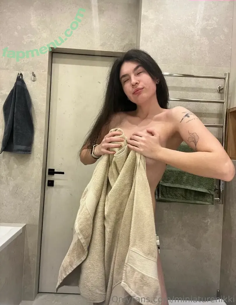 Kim Moor nude photo #0743 (_HornyBaby_ / kim_moor / kimberlinajm)
