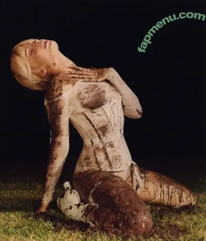 Kim Petras / kimpetras nude photo #0120