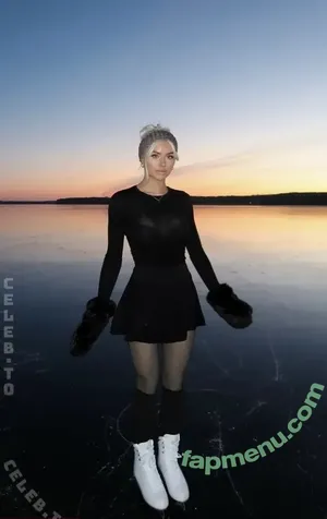 Kim Schiele / kiimsch_ / kimschiele / schwesterkim nude photo #0469