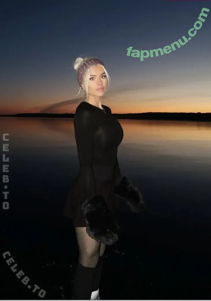 Kim Schiele nude photo #0470 (kiimsch_ / kimschiele / schwesterkim)