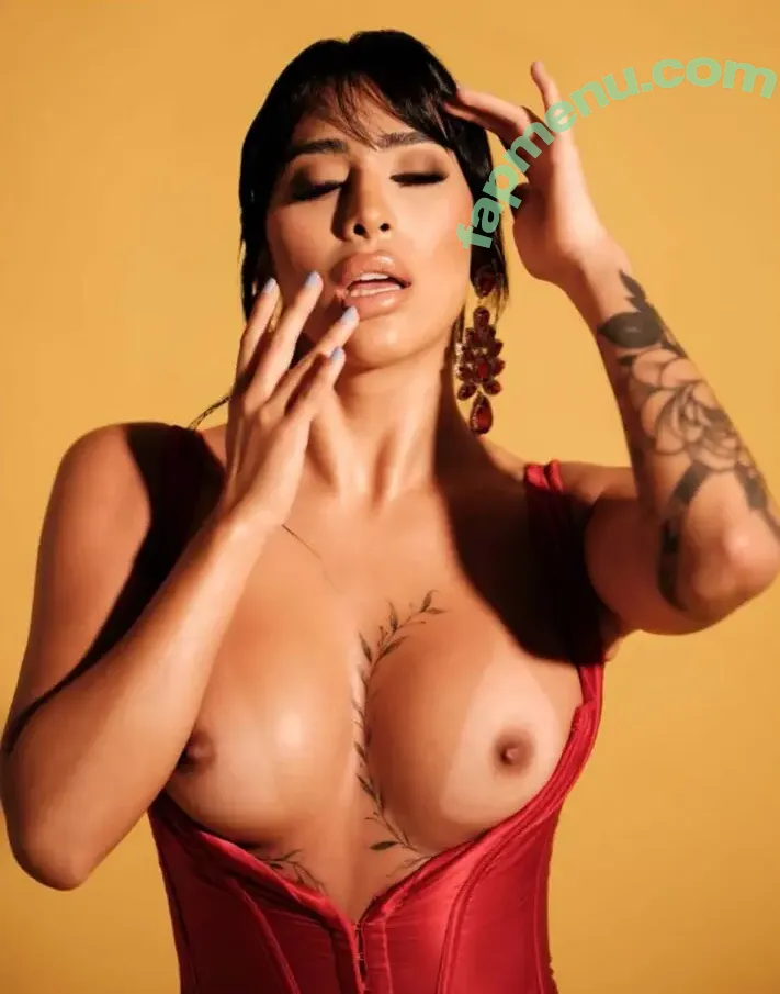 Kim Shantal nude photo #0206 (kim.shantal / kimshantal)