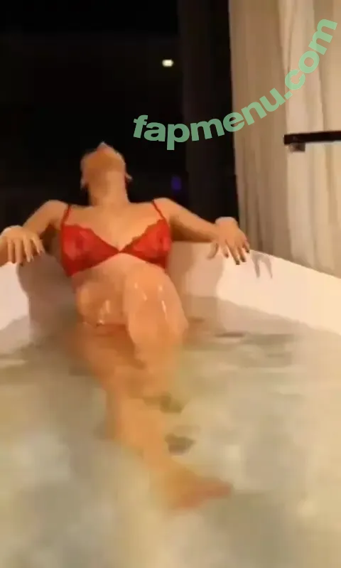 Kim Shantal nude photo #0217 (kim.shantal / kimshantal)