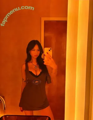 Kim Vuong / kimberlyvuongg / kimvuongg / kimvuonggg nude photo #0182