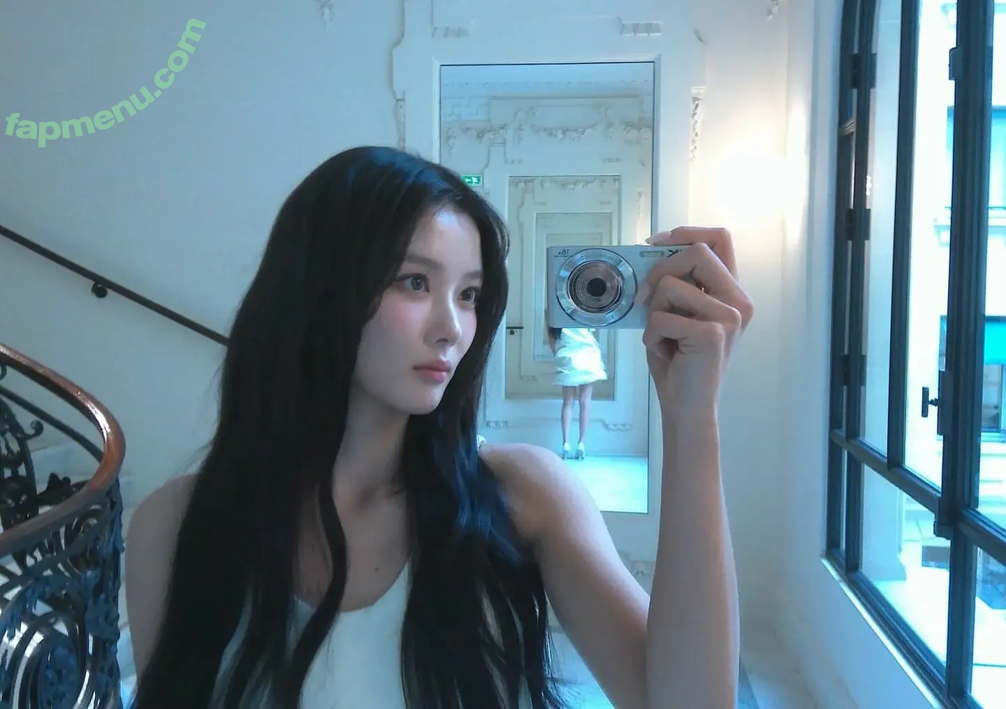 김유정 Kim Yoo Jung nude photo #0031 (Kim Yoo Jung / Kim You Jung / you_r_love)