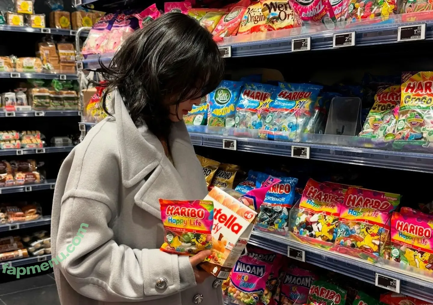 김유정 Kim Yoo Jung nude photo #0040 (Kim Yoo Jung / Kim You Jung / you_r_love)