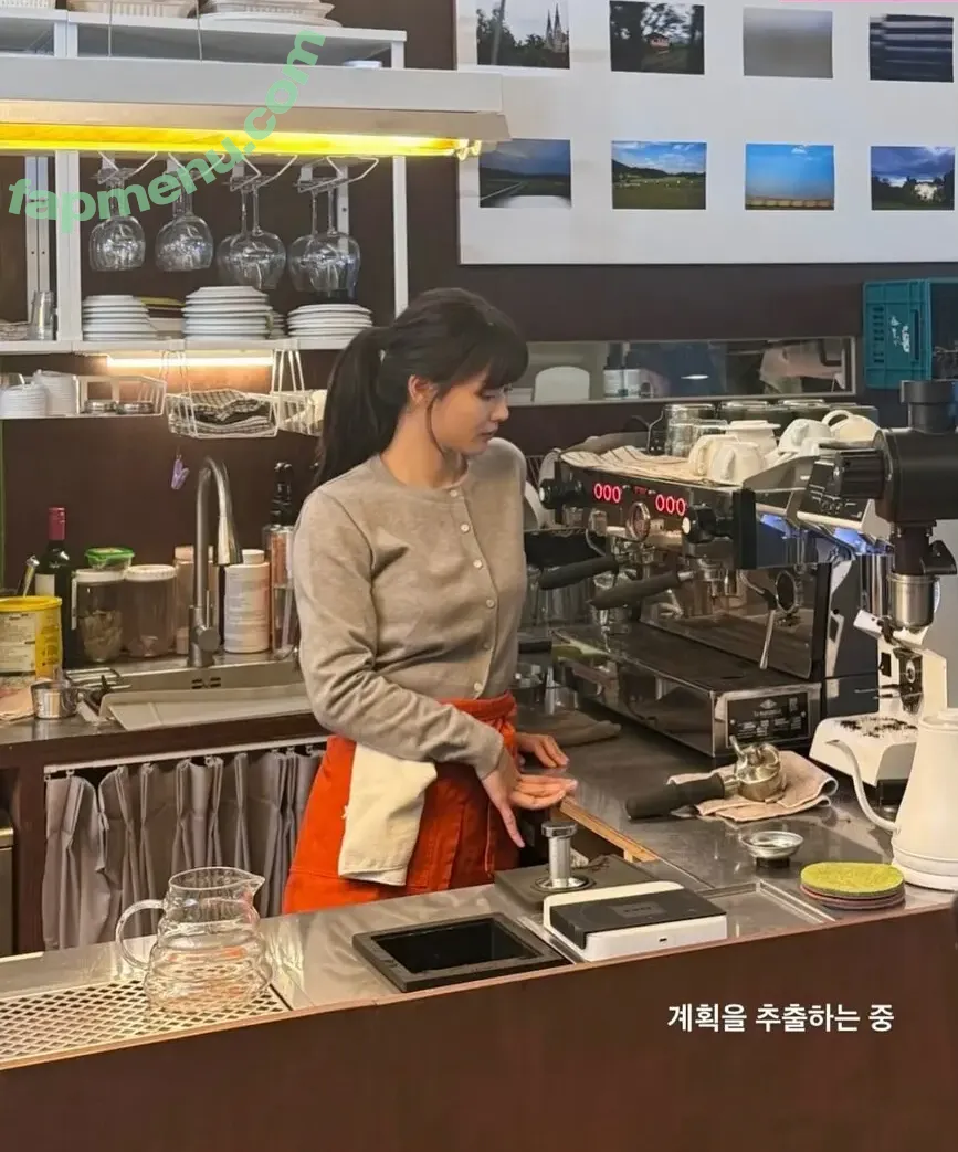 김유정 Kim Yoo Jung nude photo #0047 (Kim Yoo Jung / Kim You Jung / you_r_love)