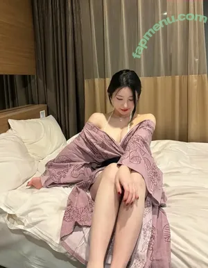 Kim Yu / milkkim123 / takoo__0s2 / takoo_o_ / 김우유 nude photo #0151