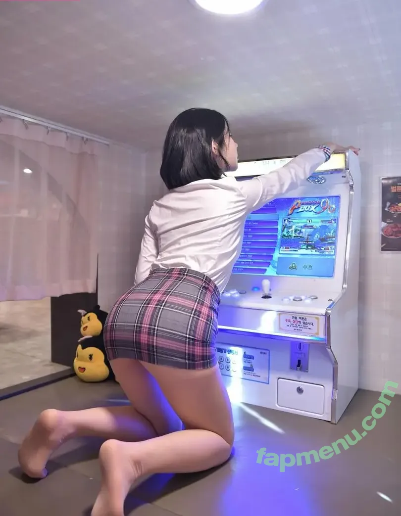 Kim Yu nude photo #0156 (milkkim123 / takoo__0s2 / takoo_o_ / 김우유)