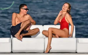 Kimberley Garner / kimberleygarner nude photo #0190