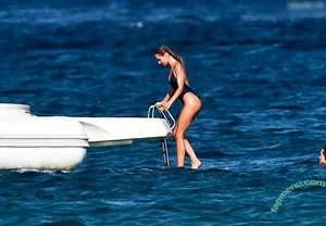 Kimberley Garner / kimberleygarner nude photo #0401