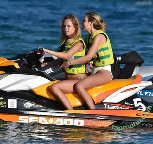 Kimberley Garner / kimberleygarner / kimberleylondon nude photo #0626
