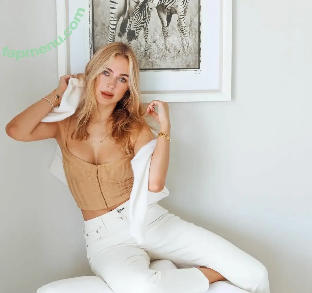 Kimberley Garner nude photo #0021 (KimberleyLondon / kimberleygarner / officialkimberleygarner)