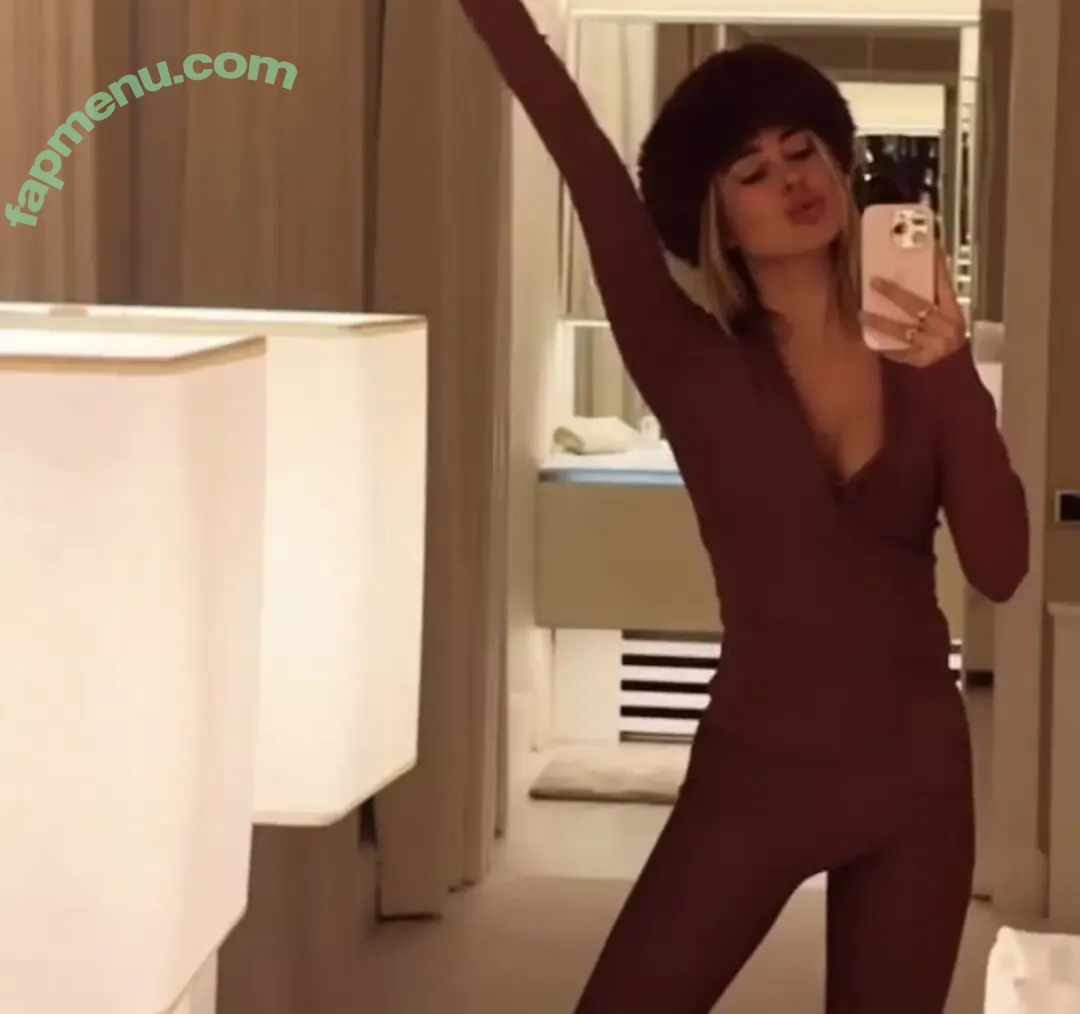 Kimberley Garner nude photo #0167 (KimberleyLondon / kimberleygarner / officialkimberleygarner)