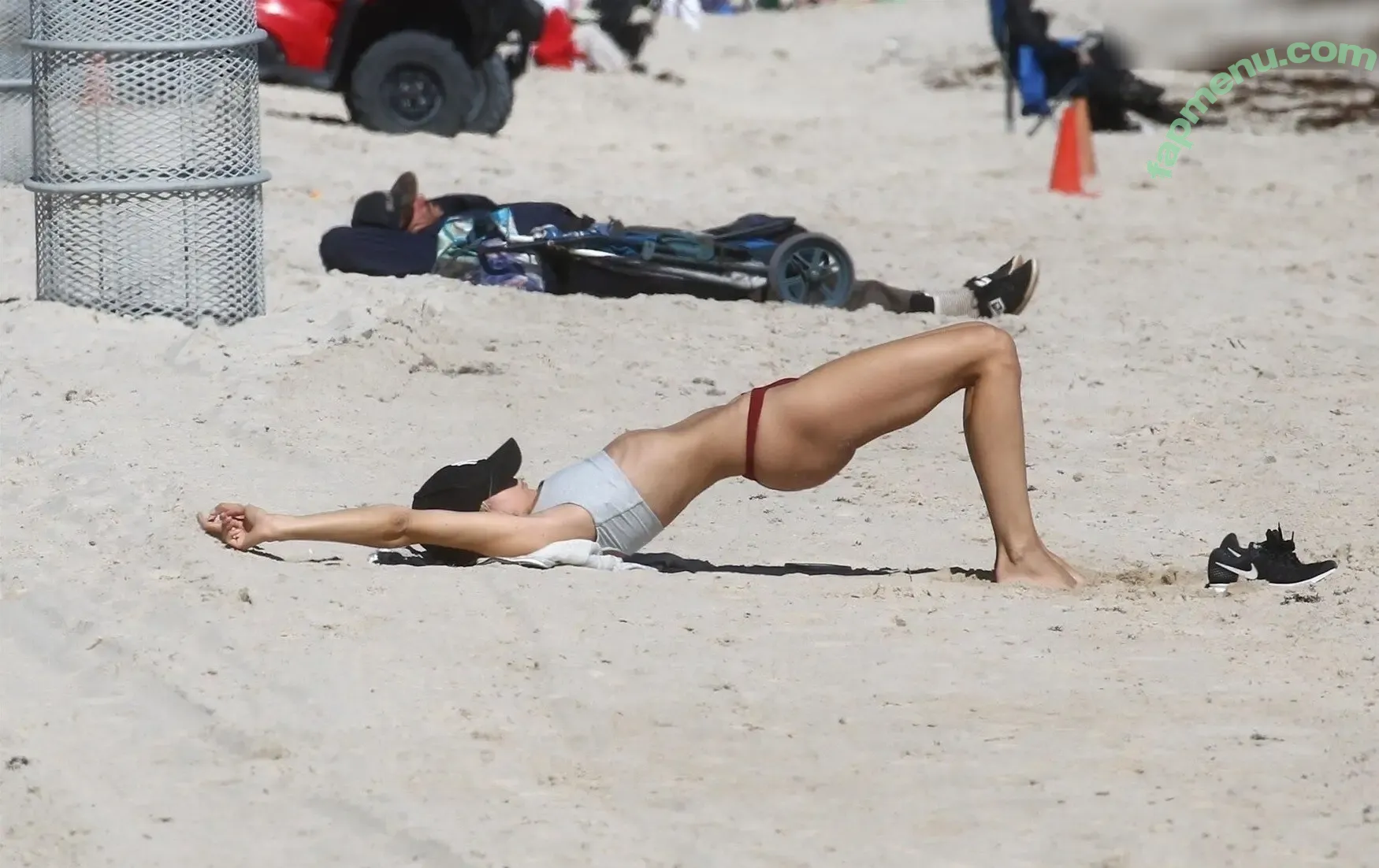 Kimberley Garner nude photo #0350 (kimberleygarner)